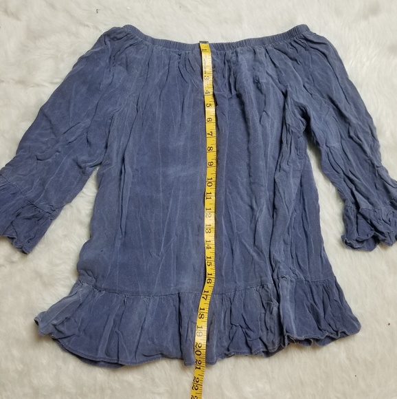 Blue chambray off the shoulder top - Picture 4 of 6